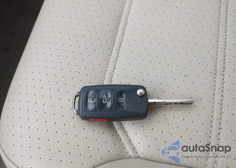 2014 Volkswagen Passat 2.0L Tdi Se из США, поврежденный, VIN 1VWBN7A37EC083330